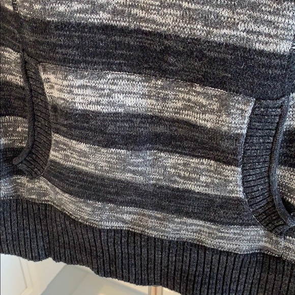 Guess sweater - Picture 5 of 7